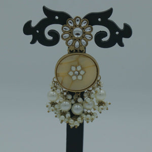 Iraa Chandbali Earring - Nirvan Jewels