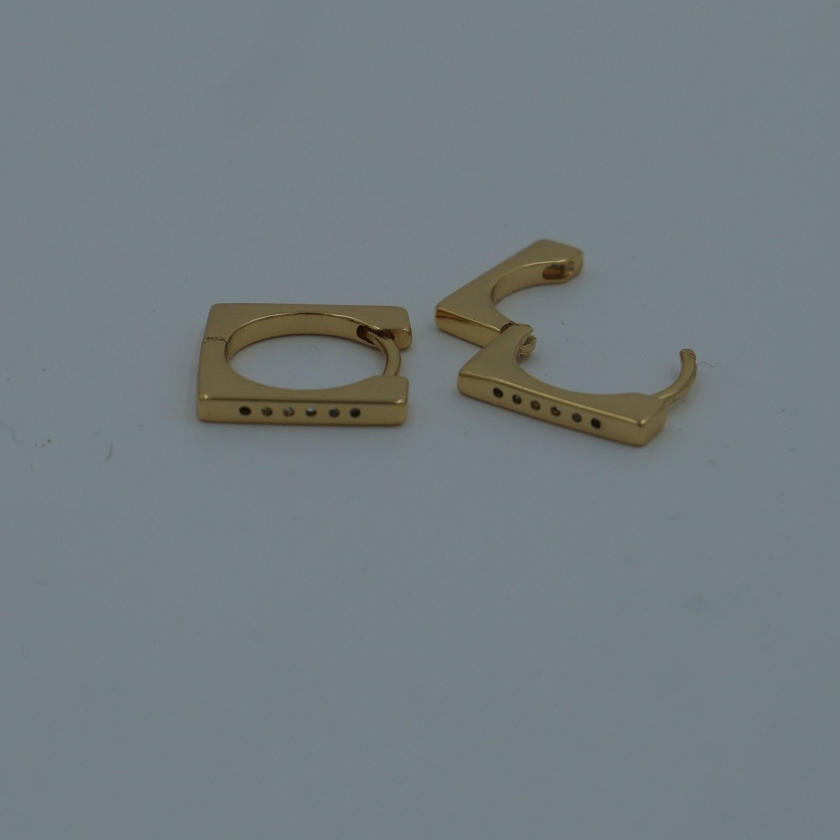 Ishania Clip - On Earring - Nirvan Jewels