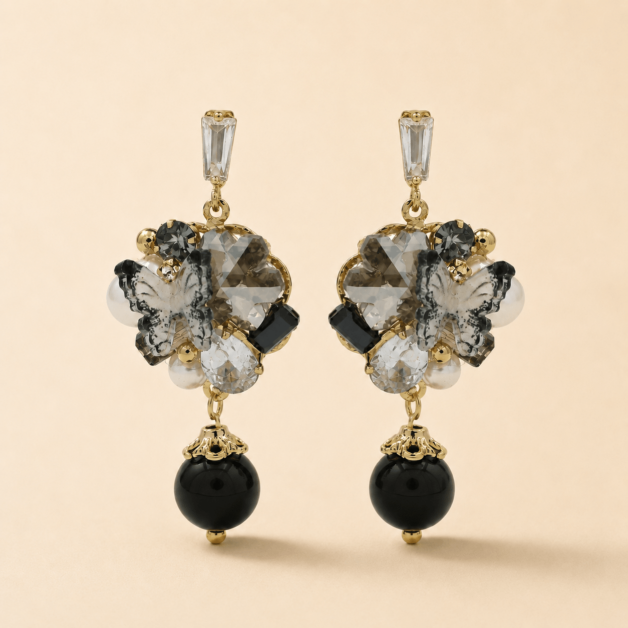 Nandinia Light Weight Studs Earring - Nirvan Jewels
