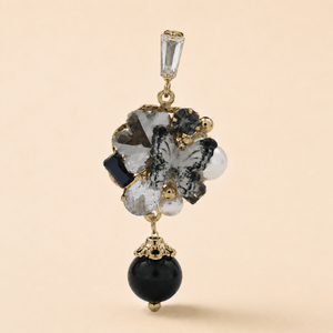 Nandinia Light Weight Studs Earring - Nirvan Jewels