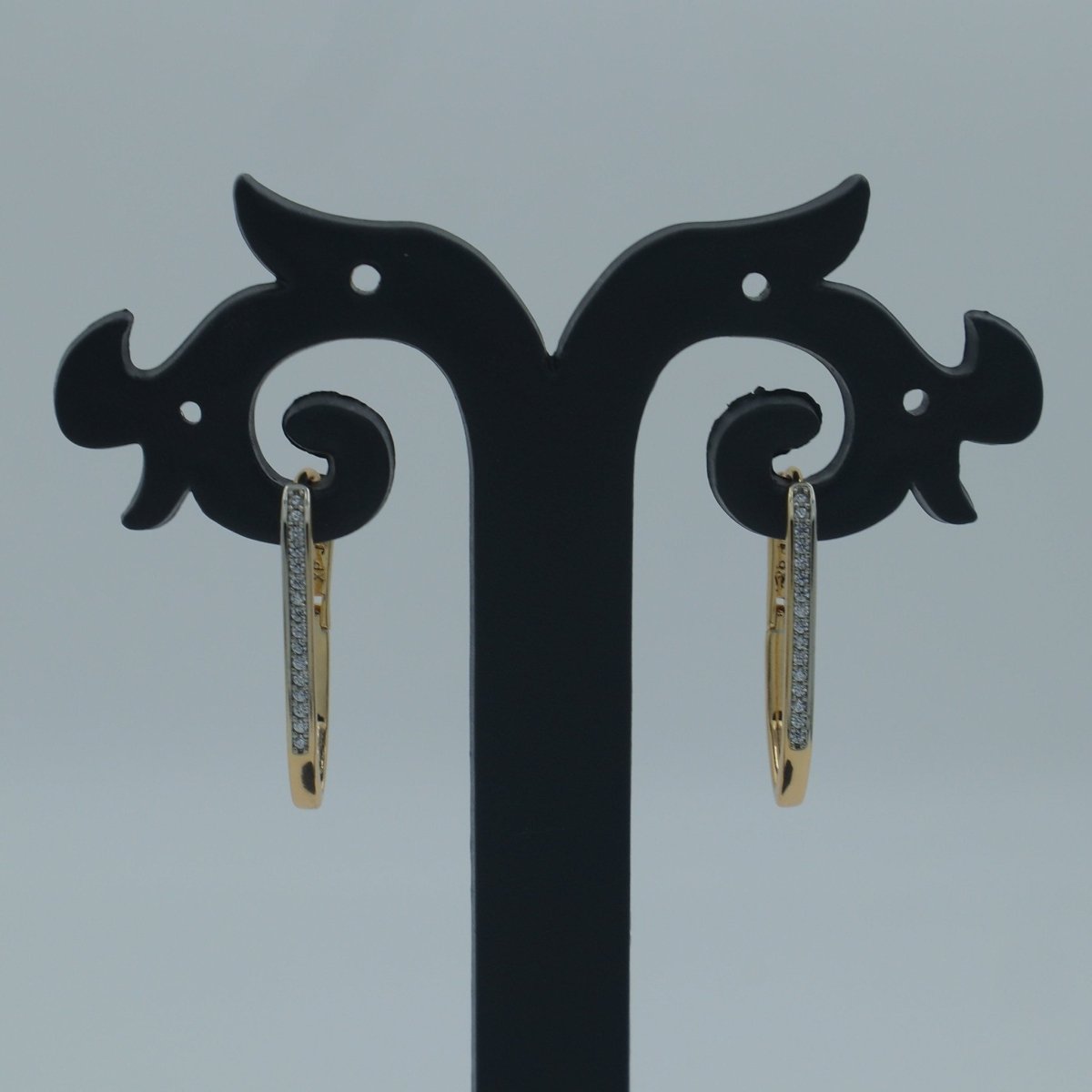 Prishaa Clip - On Earring - Nirvan Jewels