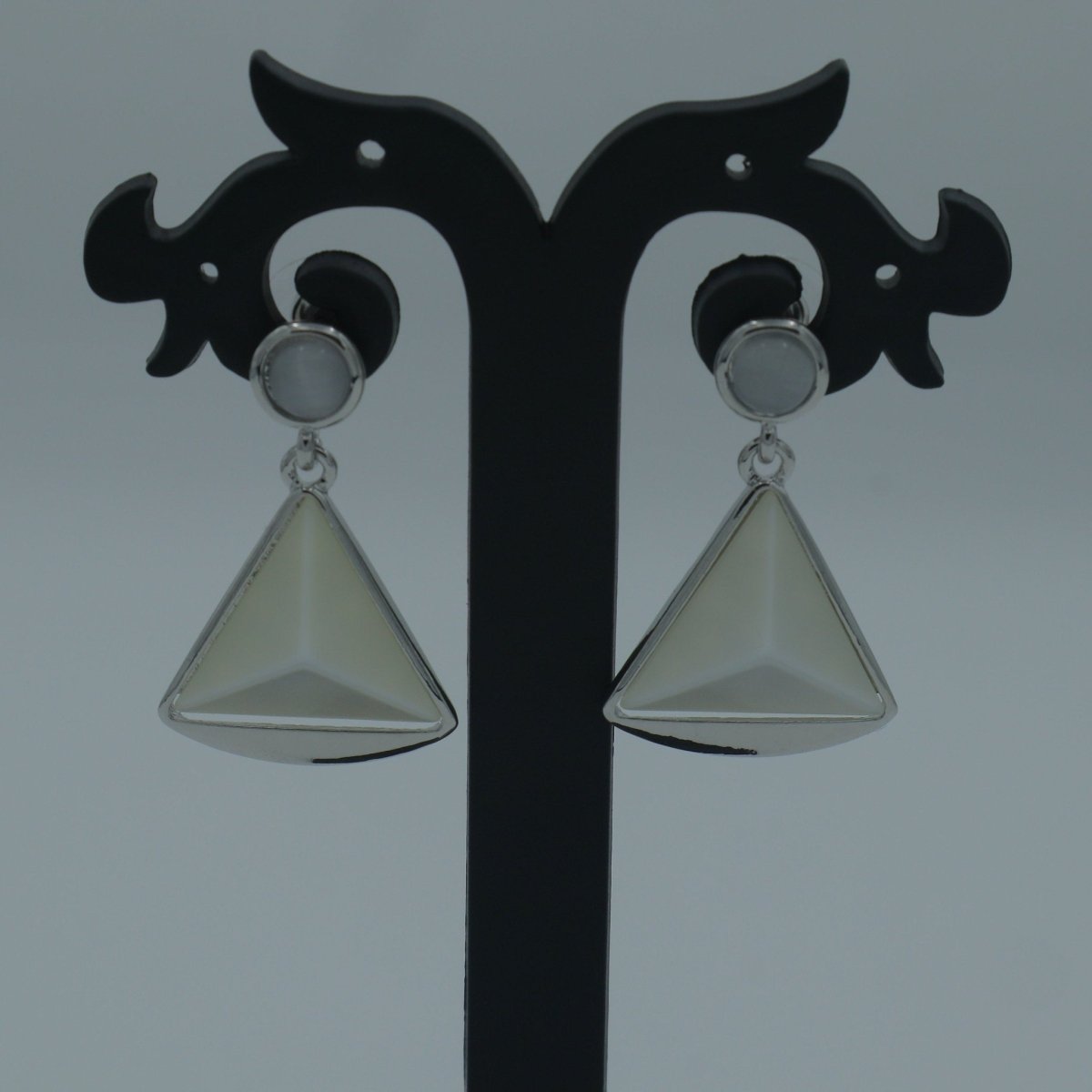 Trisha Drop Earring - Nirvan Jewels